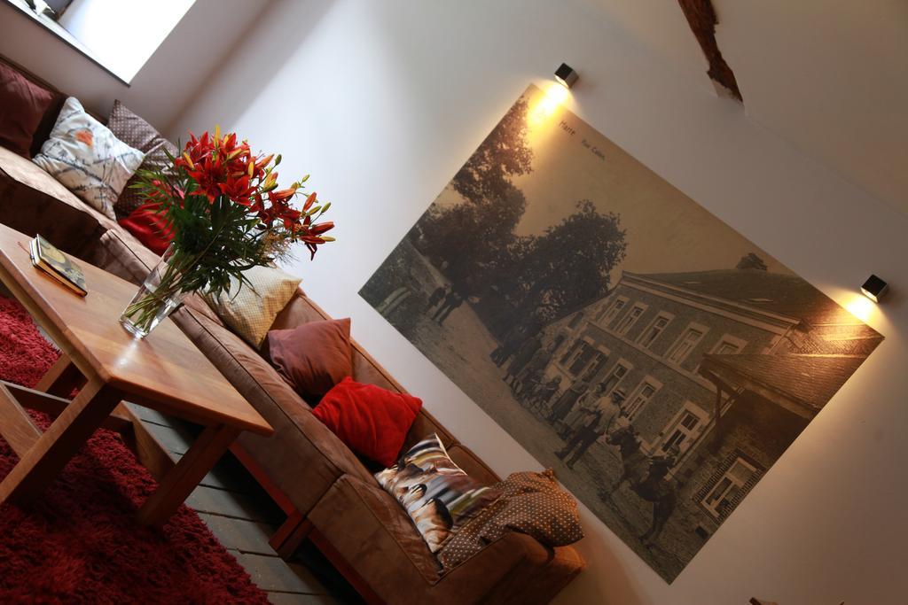 B&B Les Oiseaux De Passage Harre Exterior photo